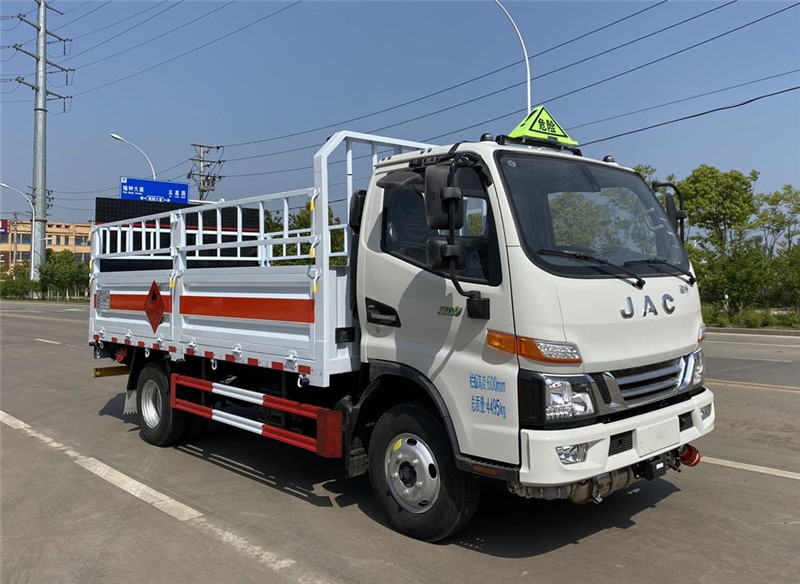 CSC5045TQPJH6型气瓶运输车