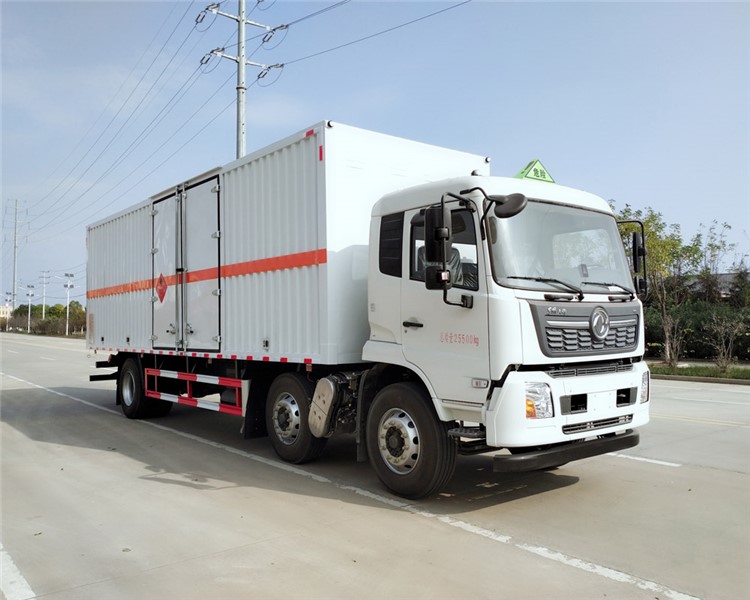 CSC5260XRYD6型易燃液体厢式运输车