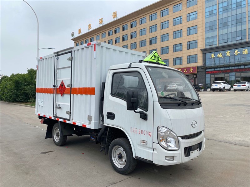CSC5031XRQSH6型易燃气体厢式运输车